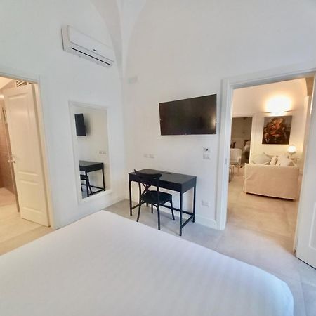 Li Frati Suite Lecce Esterno foto