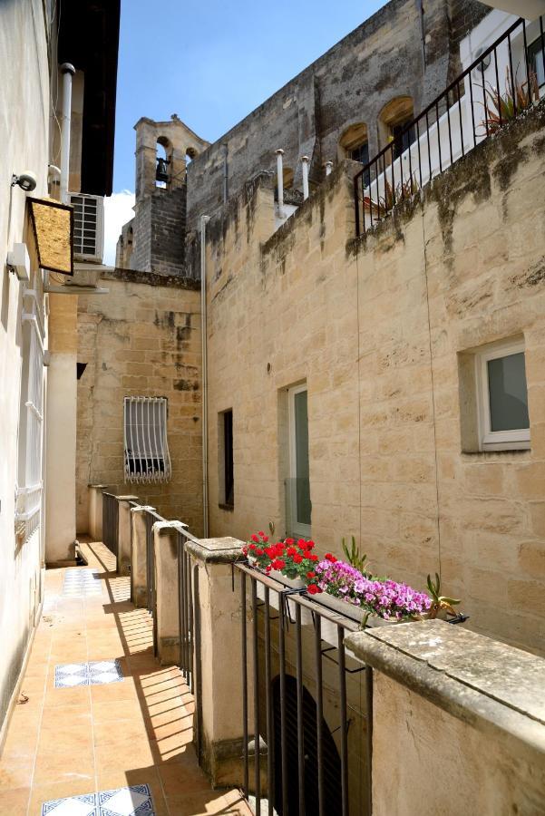 Li Frati Suite Lecce Esterno foto