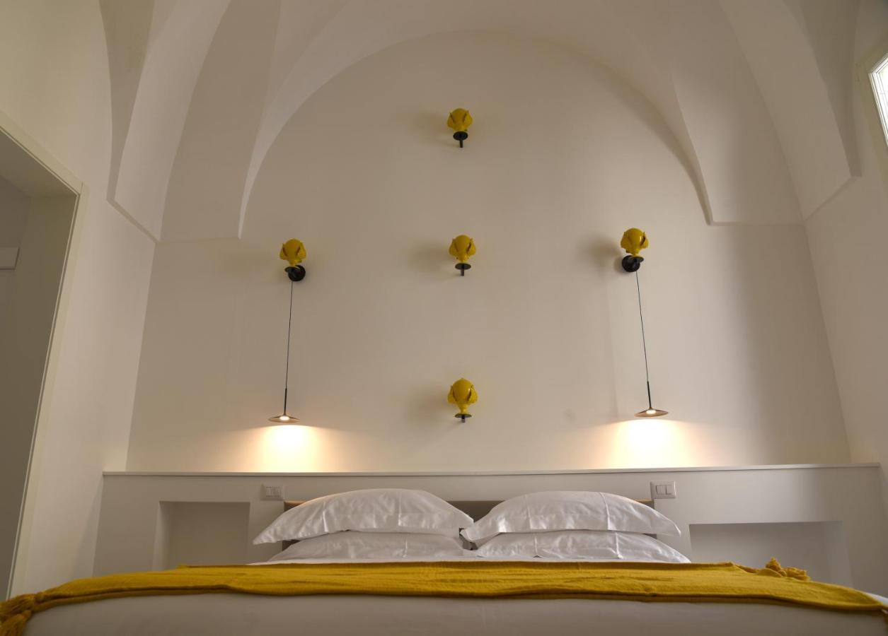 Li Frati Suite Lecce Esterno foto