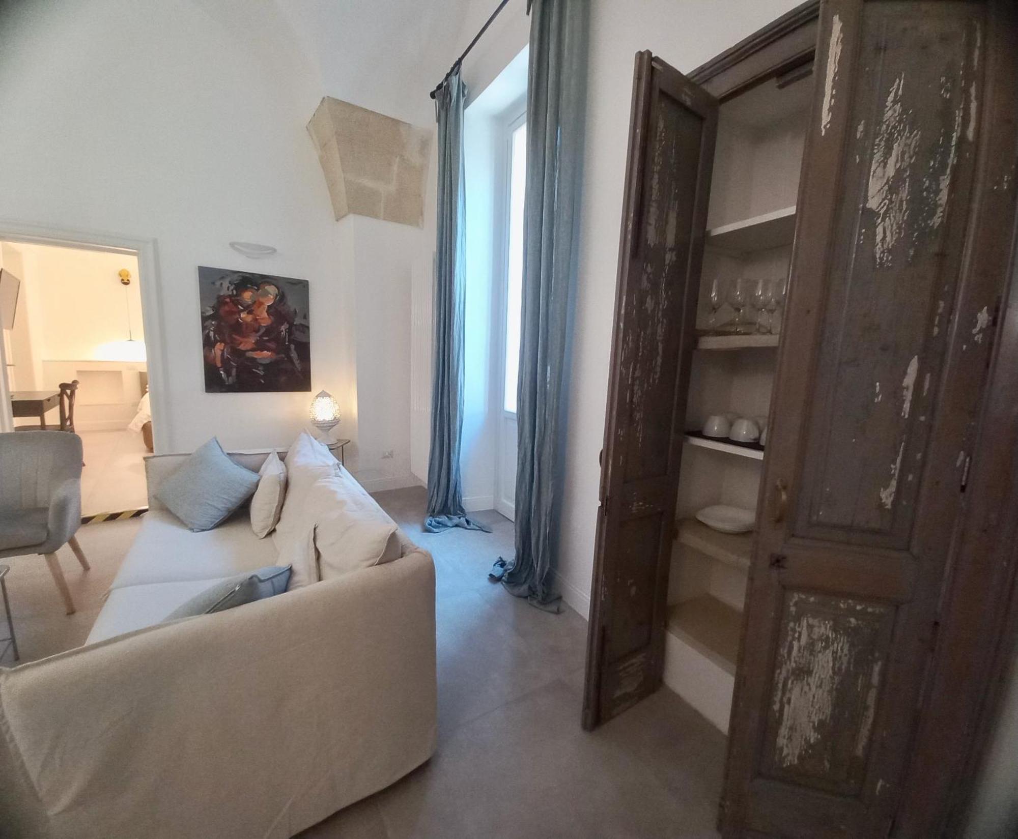 Li Frati Suite Lecce Esterno foto