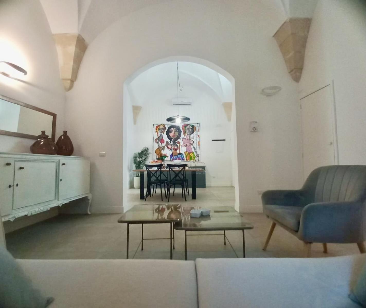 Li Frati Suite Lecce Esterno foto